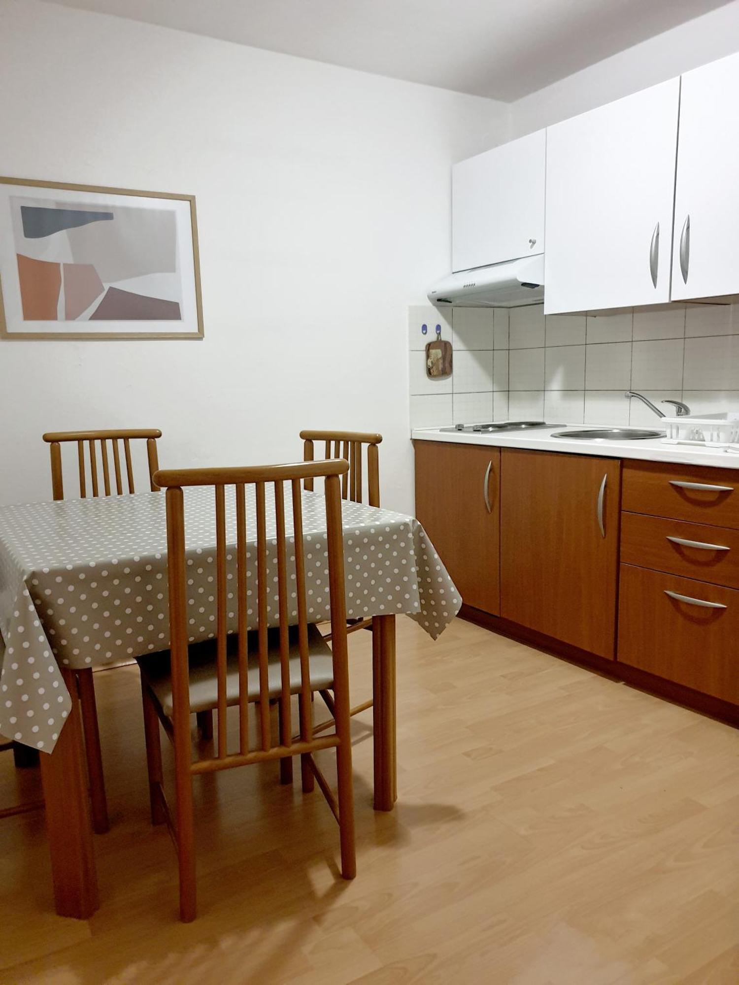 Apartments Tena With Private Parking Pula Exterior photo