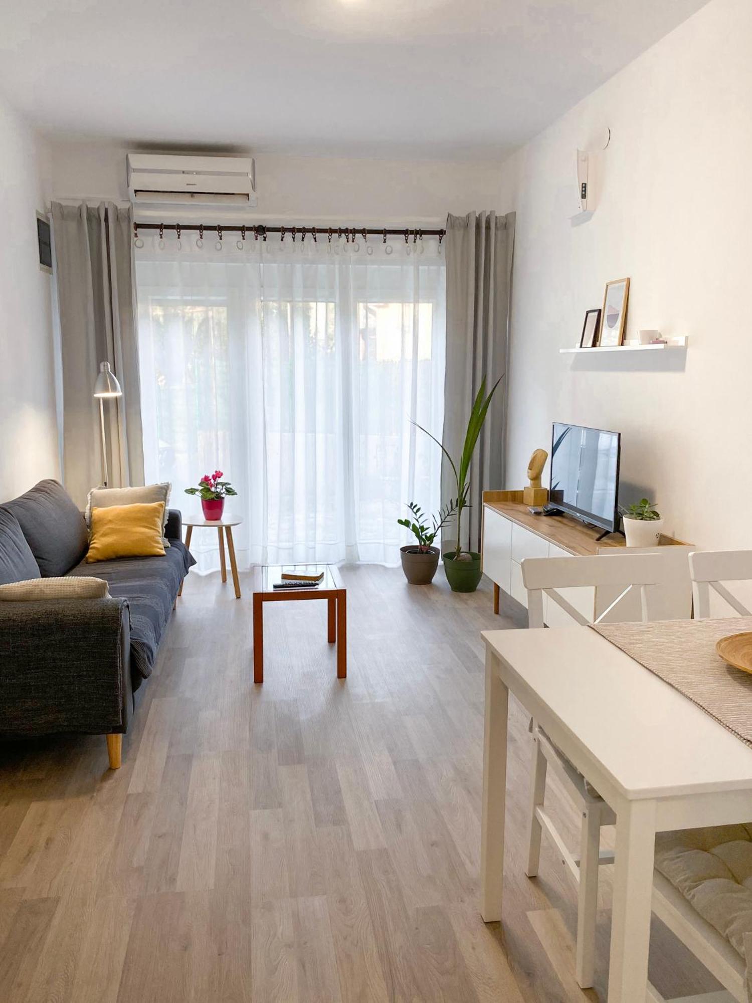 Apartments Tena With Private Parking Pula Exterior photo