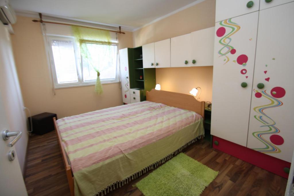 Apartments Tena With Private Parking Pula Room photo