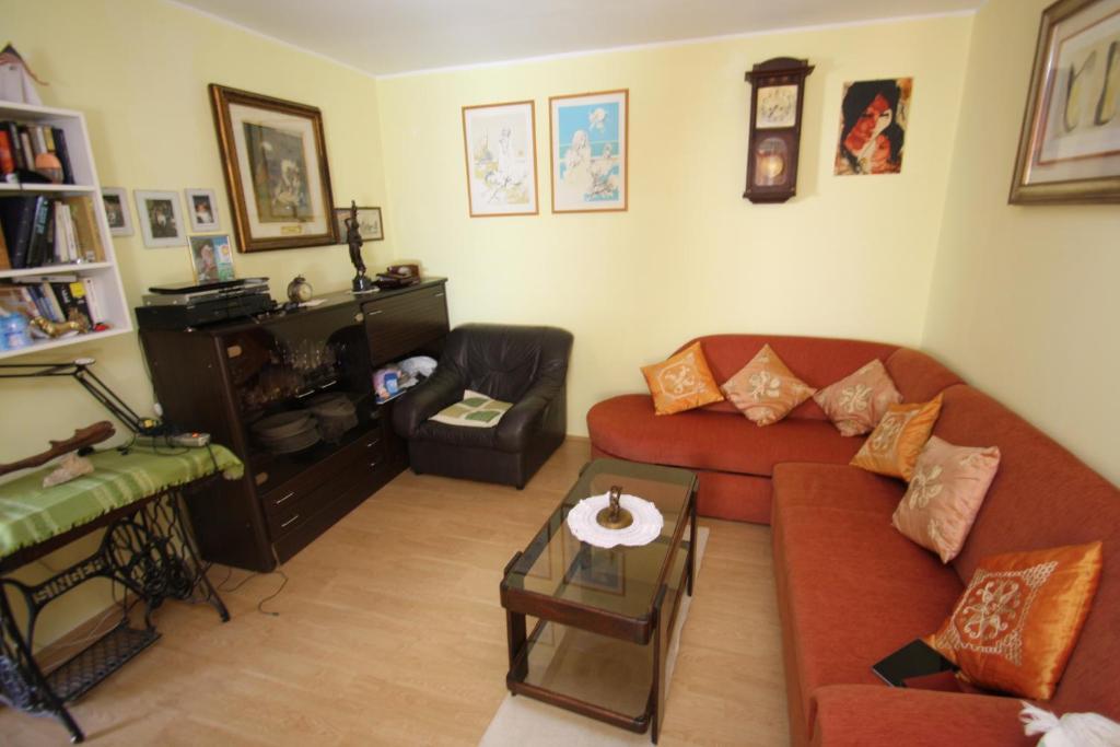 Apartments Tena With Private Parking Pula Room photo